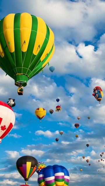 Ballon Ride Wallpaper Wallpaper