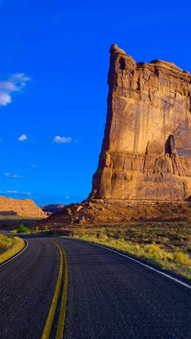 IPhone 5 Wallpaper Road 08 Wallpaper